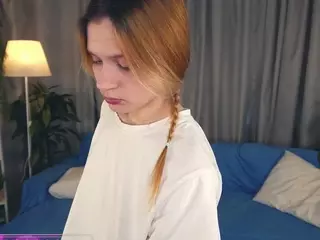 Miranda's Live Sex Cam Show