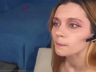 Miranda's Live Sex Cam Show