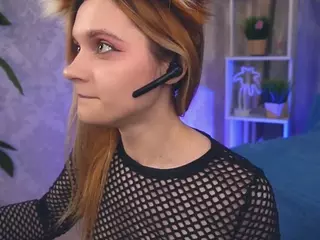 Miranda's Live Sex Cam Show