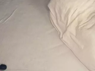 Miranda's Live Sex Cam Show
