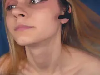 Miranda's Live Sex Cam Show