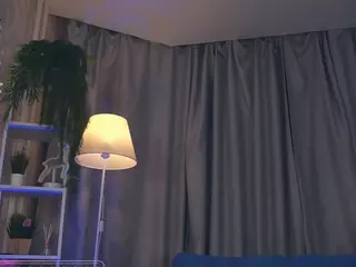 Miranda's Live Sex Cam Show