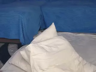 Miranda's Live Sex Cam Show