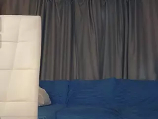 Miranda's Live Sex Cam Show