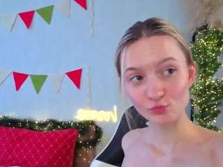 elvinabrowning Live Webcam on CamSoda