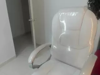 Evelyn-Harpeer's Live Sex Cam Show