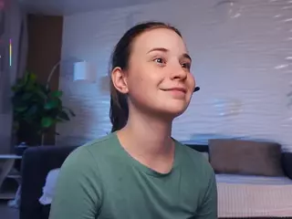 Odelina's Live Sex Cam Show