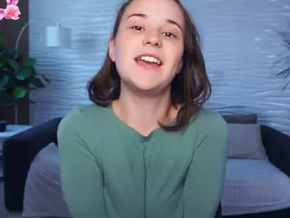 Odelina's Live Sex Cam Show