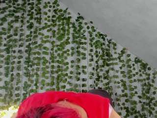 Linda-Hill live webcam show