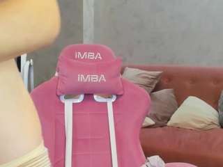 linda-hill Live Webcam on CamSoda