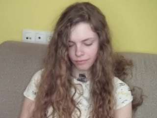 lornaeddy's CamSoda show and profile