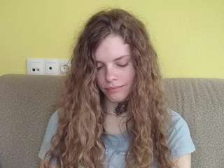 lornaeddy live cam profile