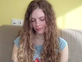 lornaeddy live cam profile