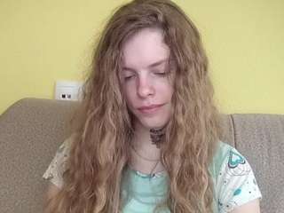 lornaeddy live cam profile