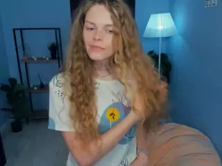 Natalie's Live Sex Cam Show