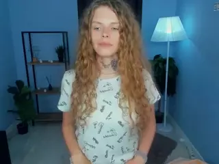 Natalie's Live Sex Cam Show
