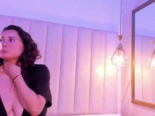 lunapleasure Live Webcam on CamSoda
