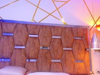  lunapleasure chat room