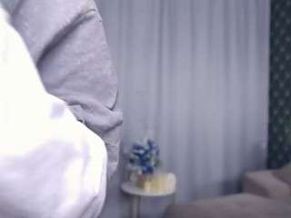 lynnebeldon's CamSoda show and profile