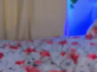 MariamDennett's Live Sex Cam Show