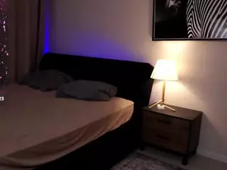 MariamHalloway's Live Sex Cam Show