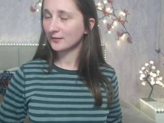 michelleegust live cam profile