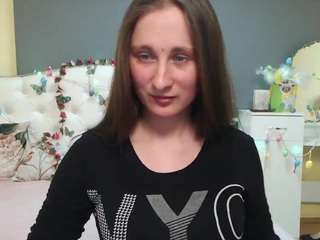 michelleegust's CamSoda show and profile