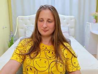 MichelLeeGust live cam preview