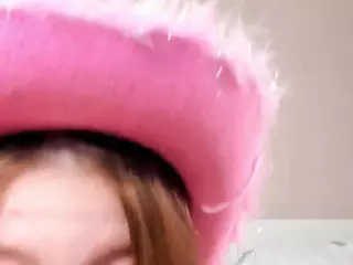 MoiraHeldreth's Live Sex Cam Show