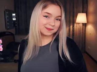 Lora's Live Sex Cam Show
