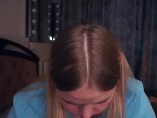 Lora's Live Sex Cam Show