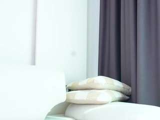 Mila live cam preview