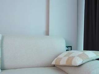 Mila live cam preview