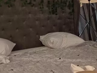 NoreenCovert's Live Sex Cam Show