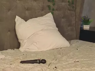 NoreenCovert's Live Sex Cam Show
