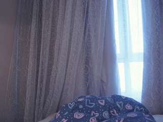  queenieclowes chat room
