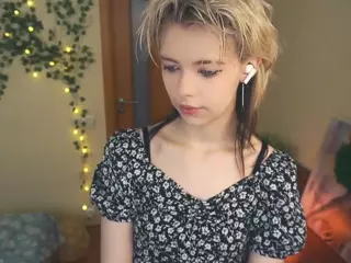 Lilian's Live Sex Cam Show