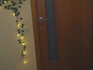 Lilian's Live Sex Cam Show