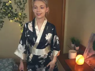 Lilian's Live Sex Cam Show