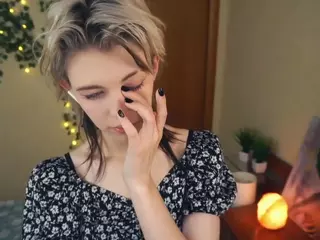 Lilian's Live Sex Cam Show