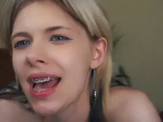 Lilian's Live Sex Cam Show