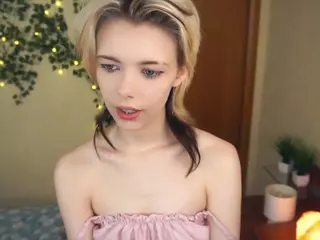Lilian's Live Sex Cam Show