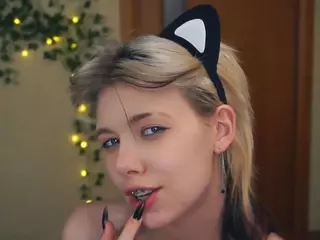 Lilian's Live Sex Cam Show