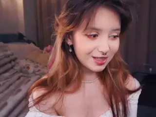 Eda's Live Sex Cam Show