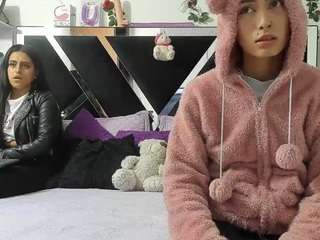 thedreamgirlss webcam