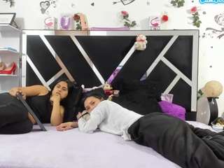 thedreamgirlss webcam