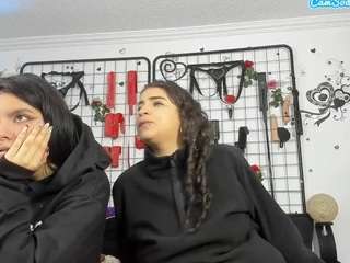 thedreamgirlss Live Webcam on CamSoda