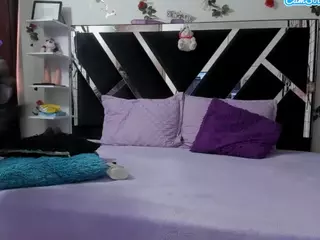thedreamgirlss's Live Sex Cam Show