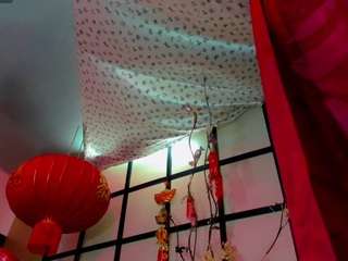 agathaa-monfort Live Webcam on CamSoda