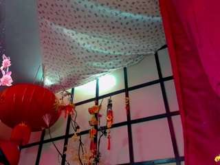 agathaa-monfort Live Webcam on CamSoda